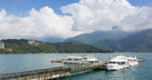 宮島未奈『成瀬は信じた道をいく』レビュー｜変わらず我が道を行く成瀬に元気をもらう